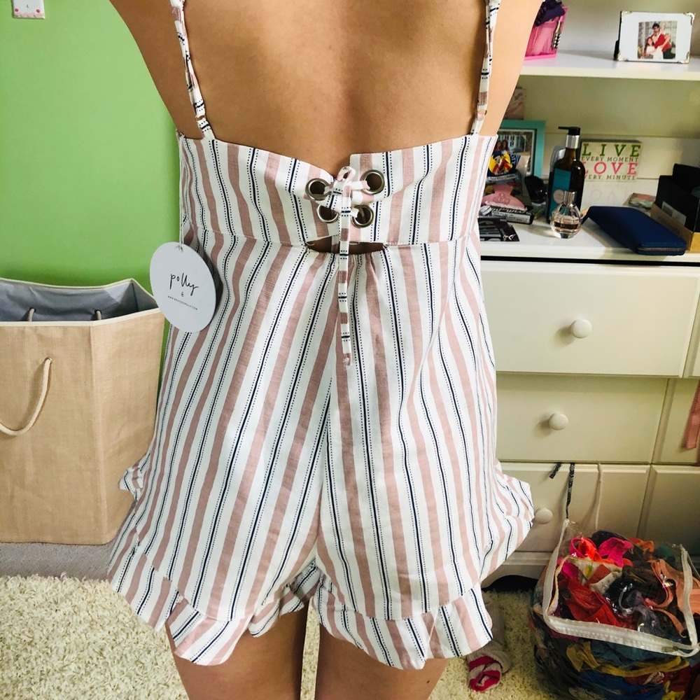Princess Polly romper - Picture 2 of 2